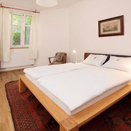 Villa Z - Apartment With Private Parking Brno Exterior foto